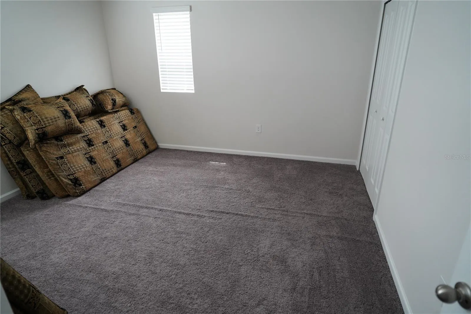 2850 WADEVIEW LOOP