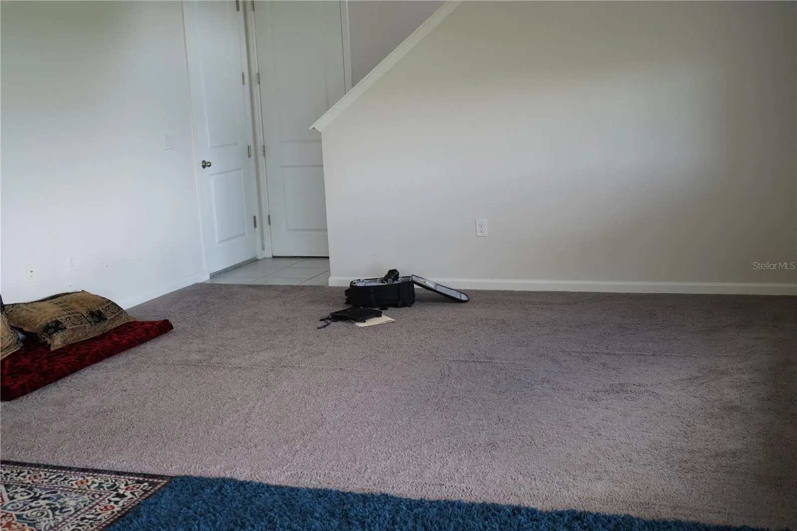 2850 WADEVIEW LOOP
