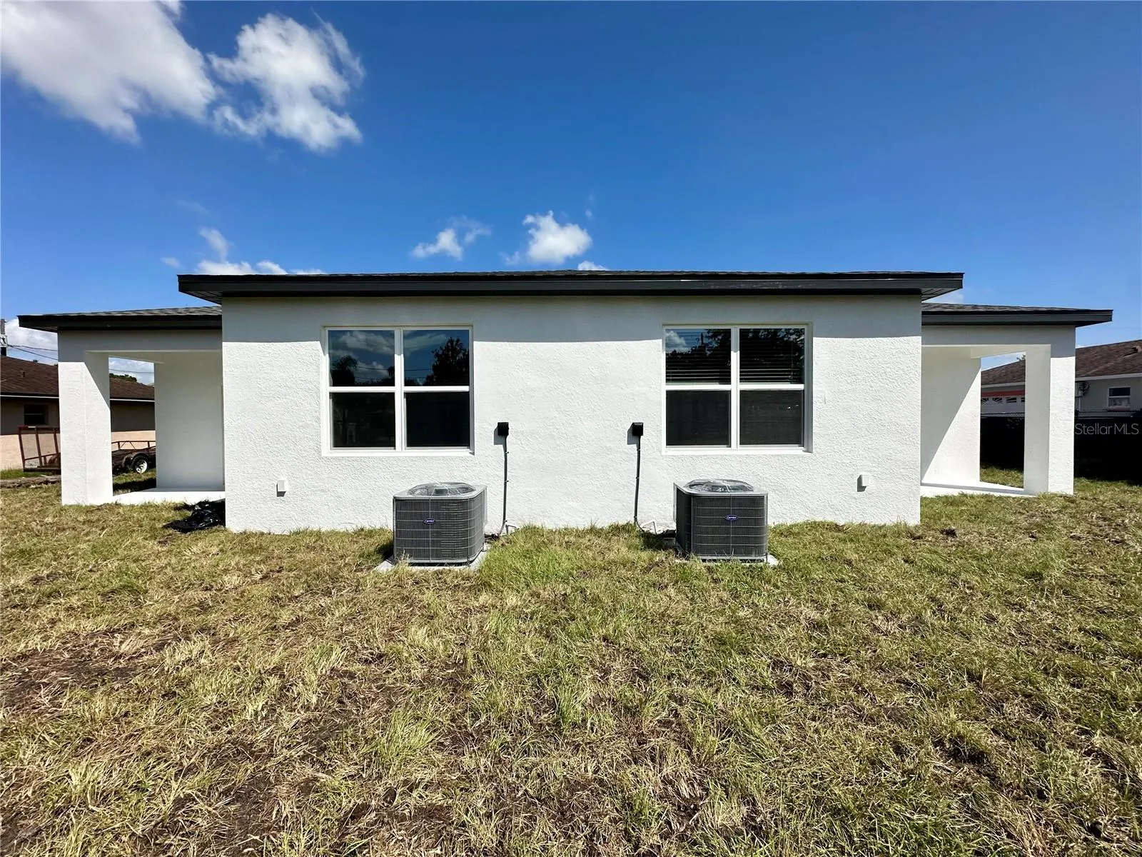 547 ALBATROSS DR #B, #B
