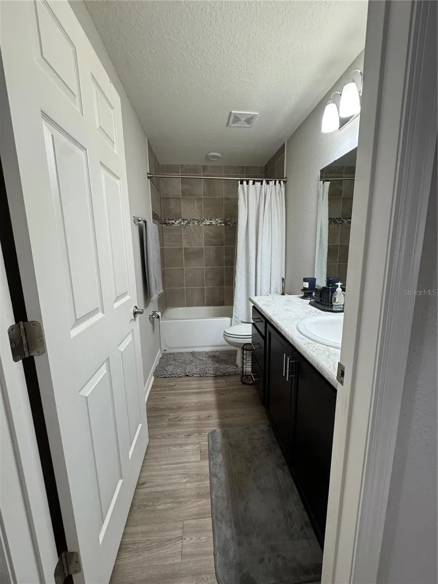 3911 PALAZZO PL