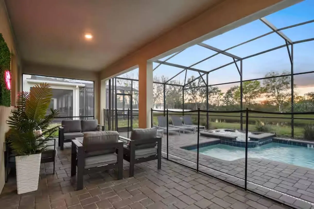 2721 BOOKMARK DR