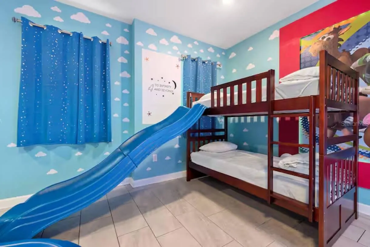 2721 BOOKMARK DR