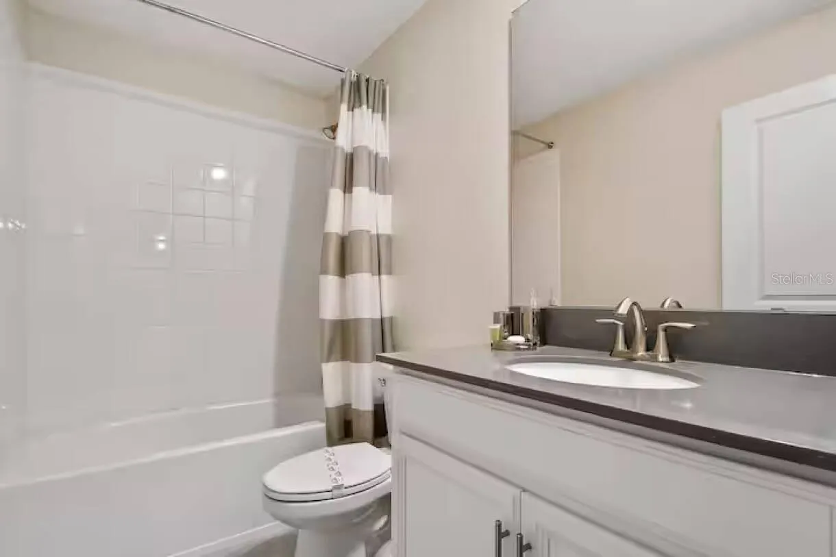 2721 BOOKMARK DR