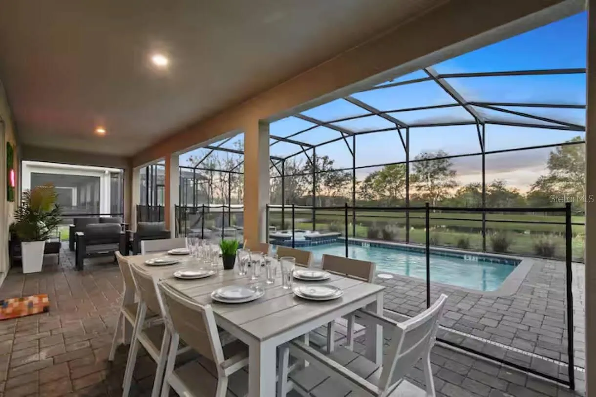 2721 BOOKMARK DR