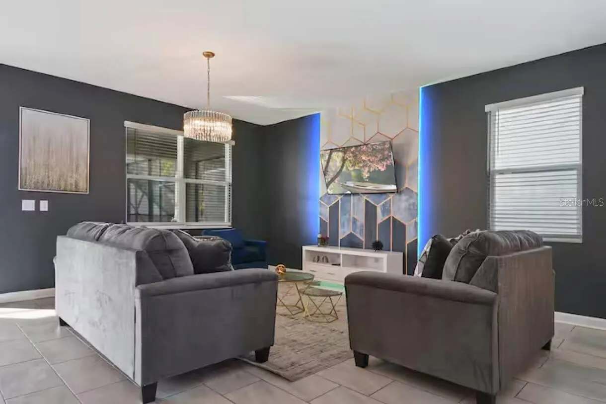 2721 BOOKMARK DR