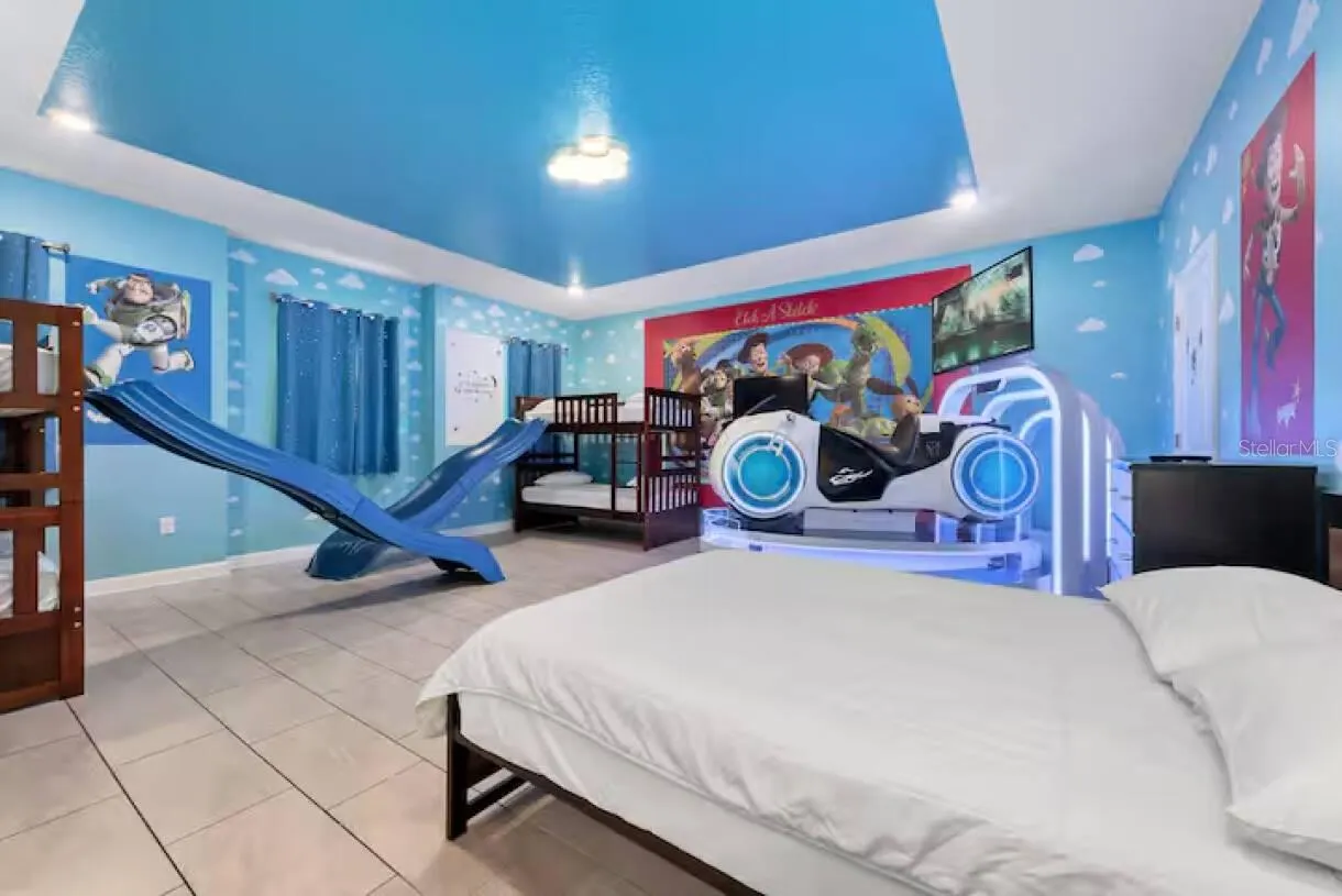 2721 BOOKMARK DR