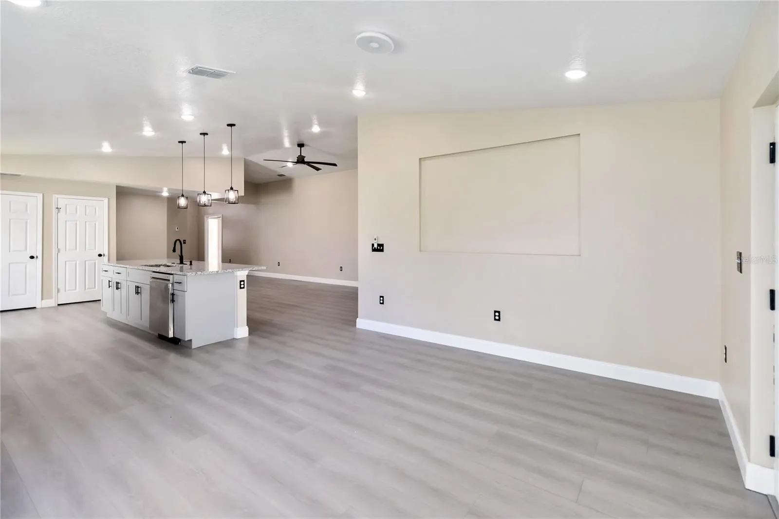 2385 ANDREWS VALLEY DR