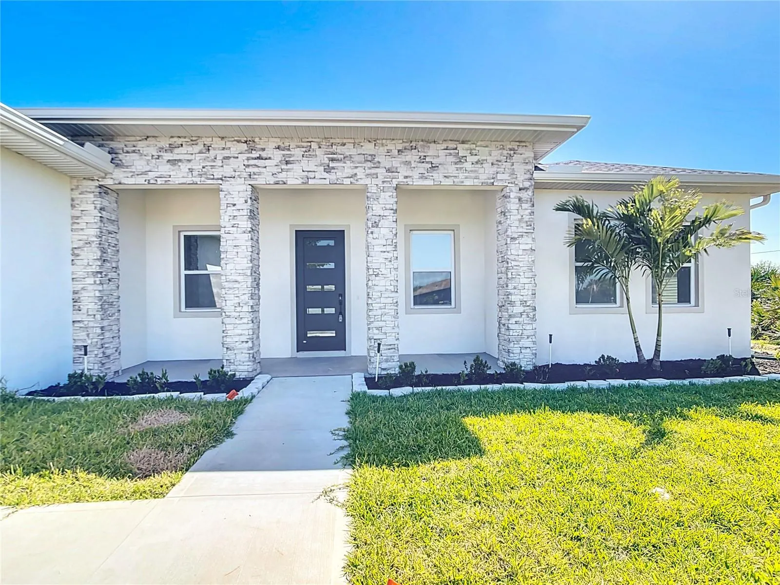 159 ANTILLA DR