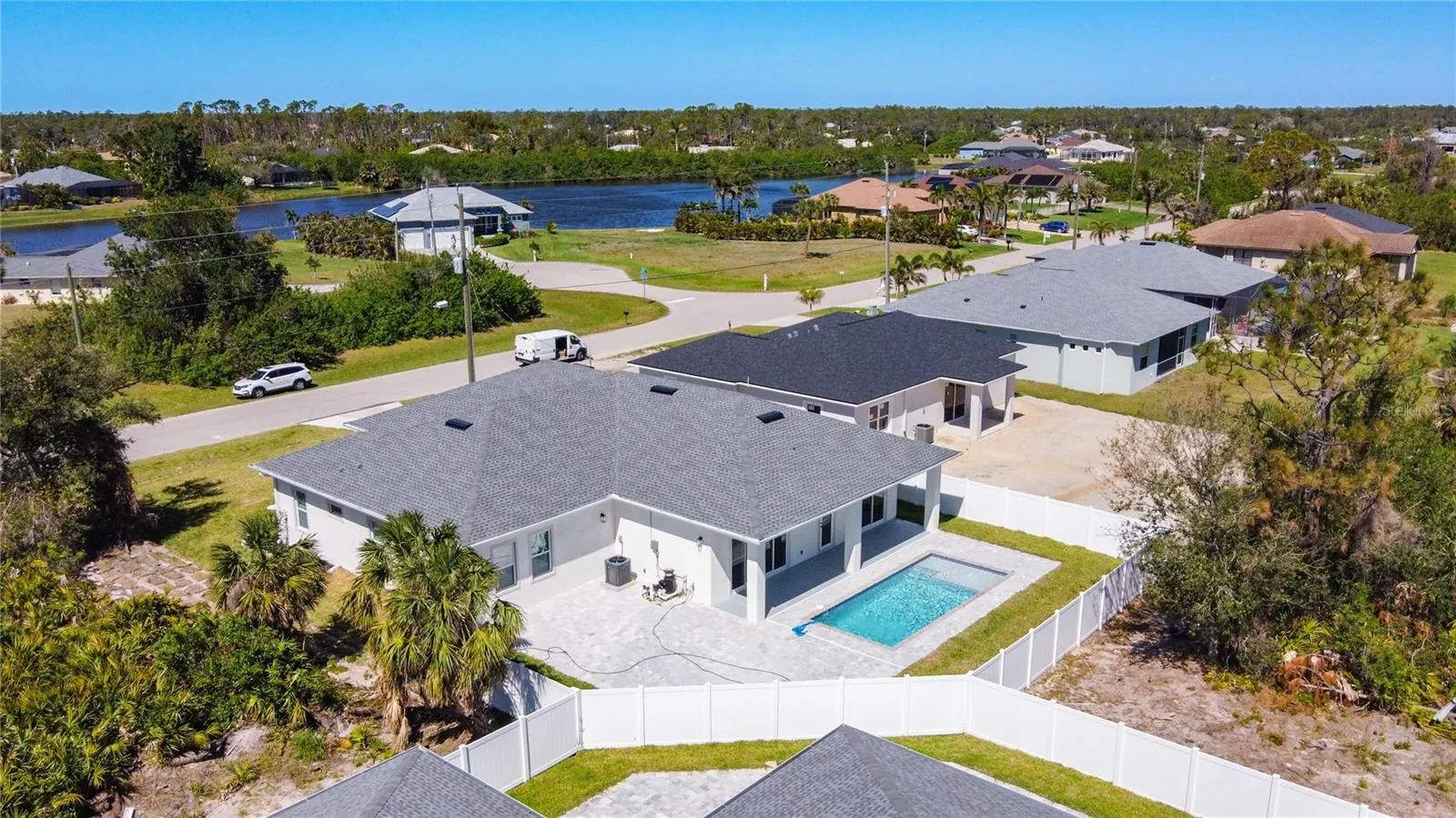 159 ANTILLA DR