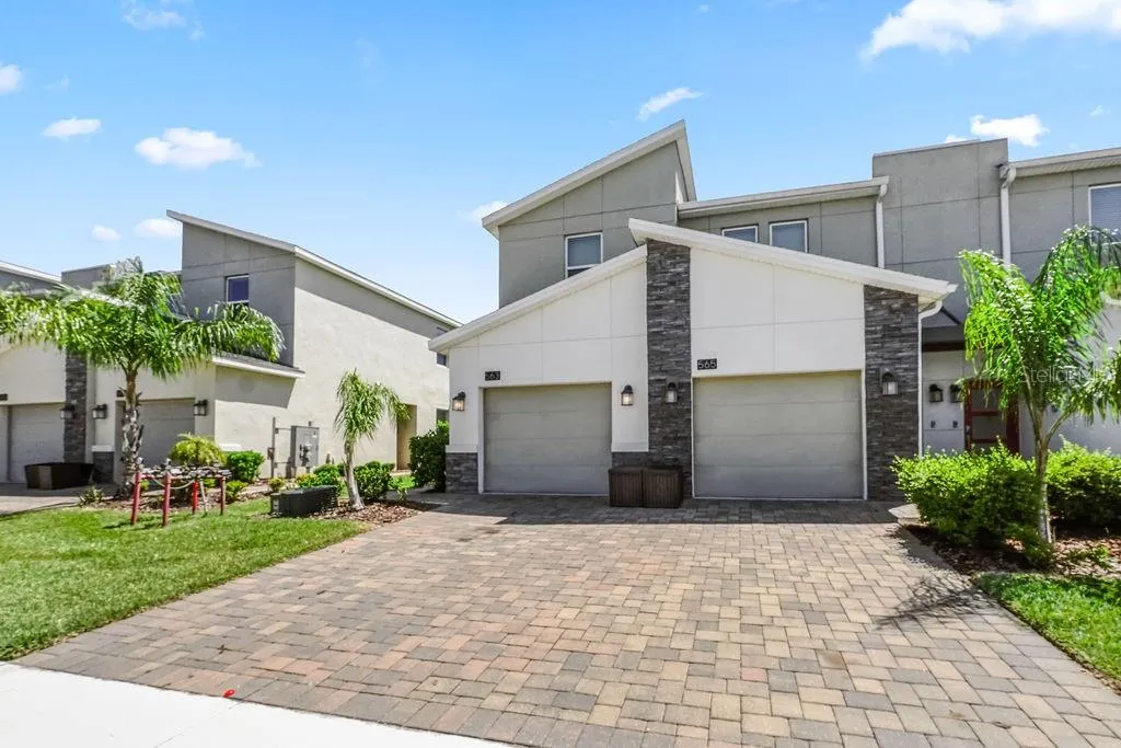 563 OCEAN COURSE AVE #NA, #NA