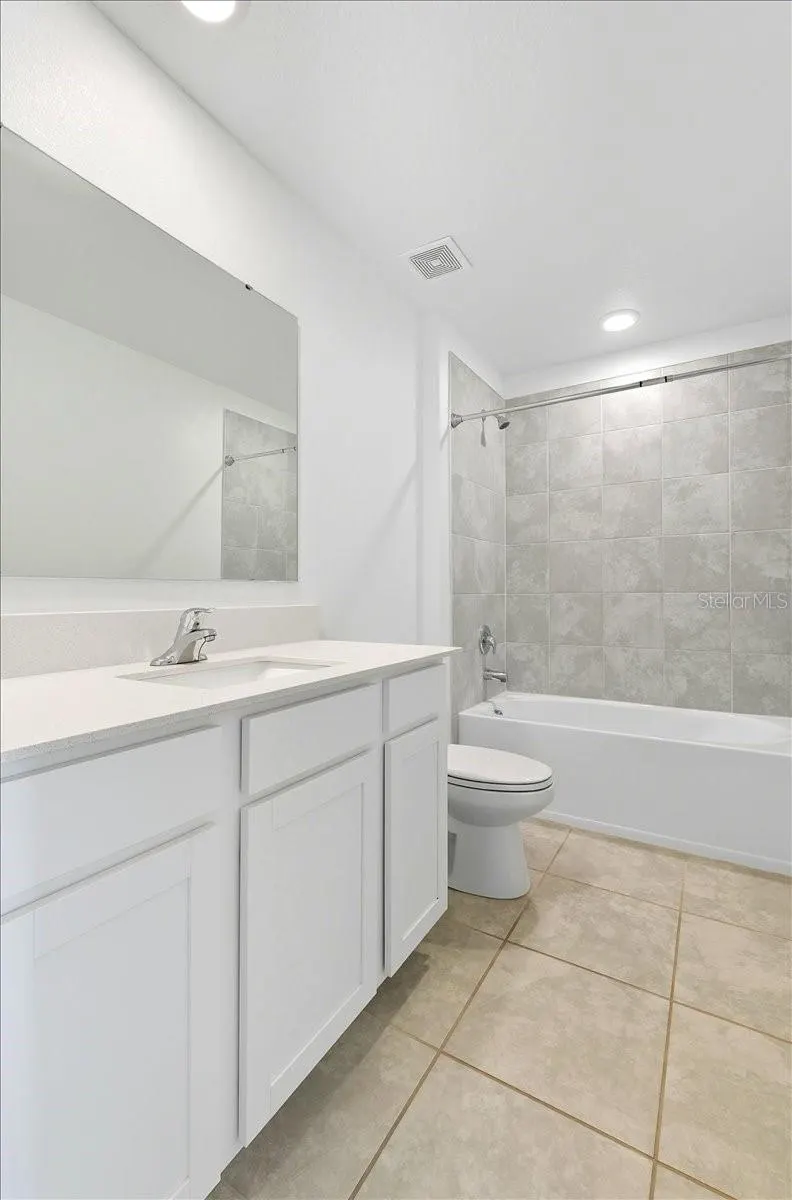 1140 TYLER LOOP