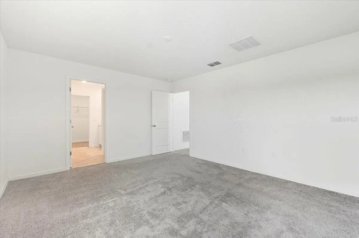 1140 TYLER LOOP