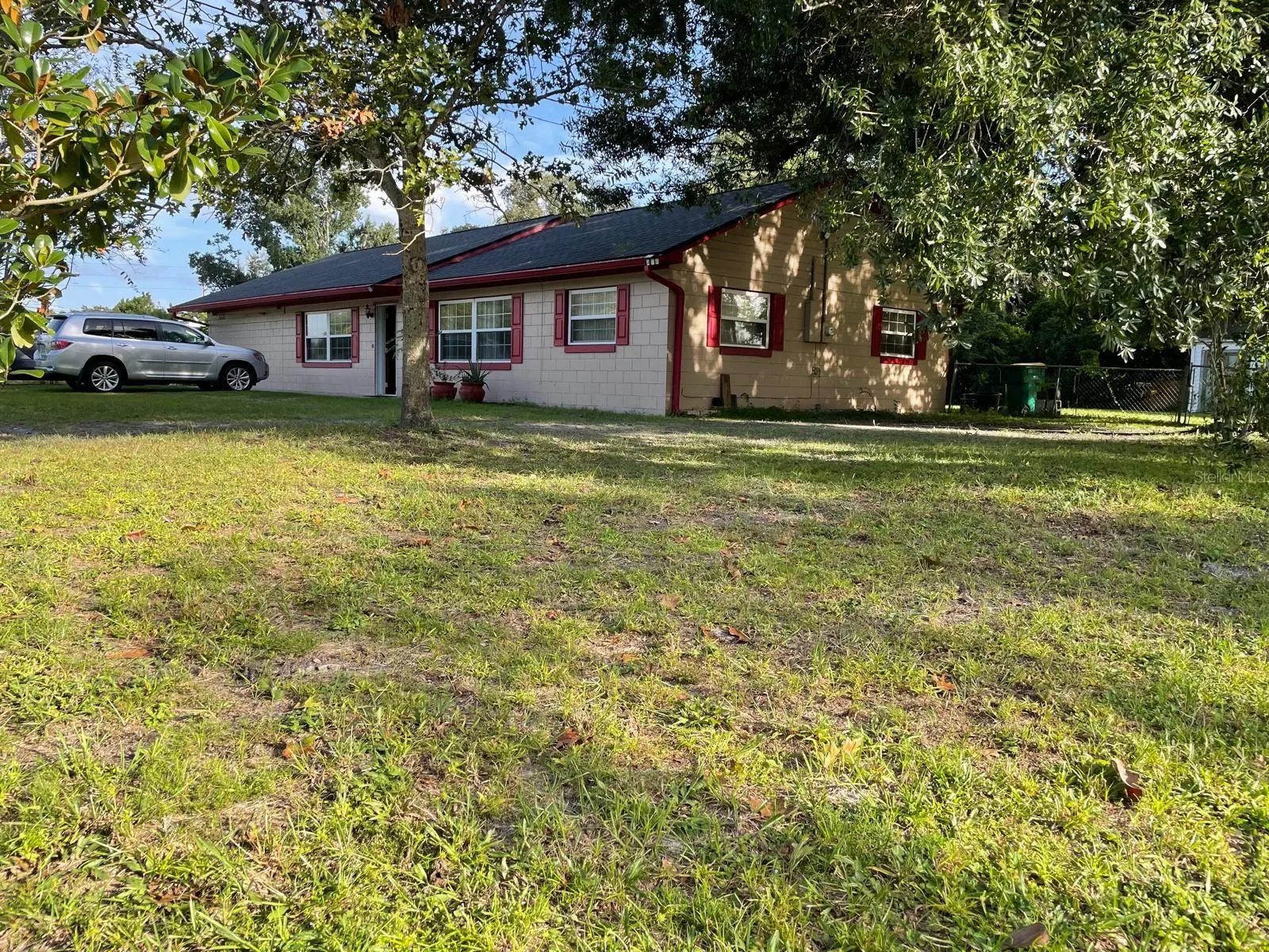 1212 SHAWNEE DR