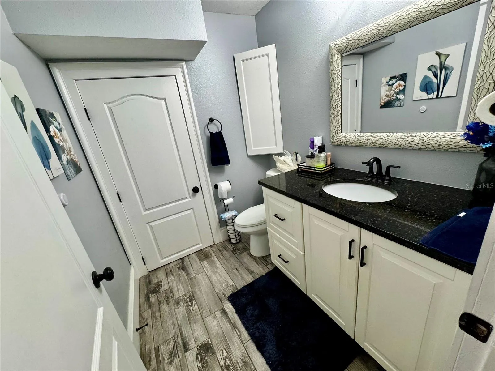 3998 PEMBERLY PINES CIR