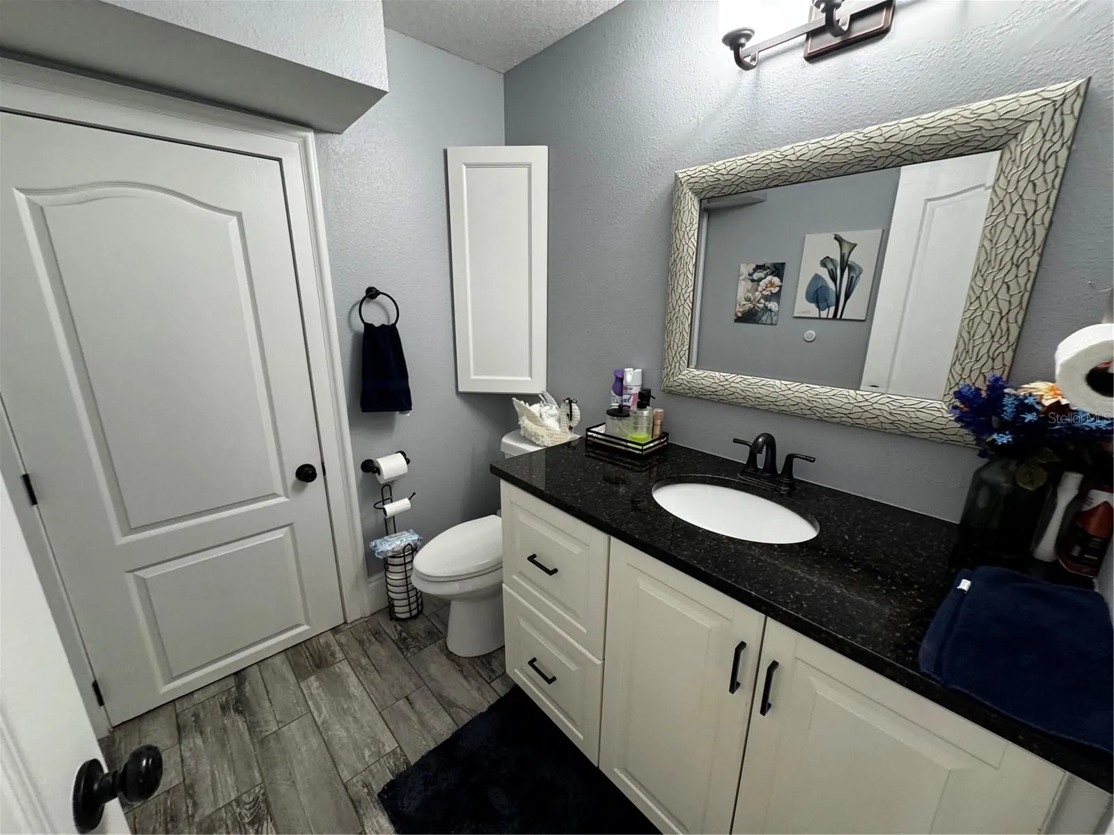 3998 PEMBERLY PINES CIR