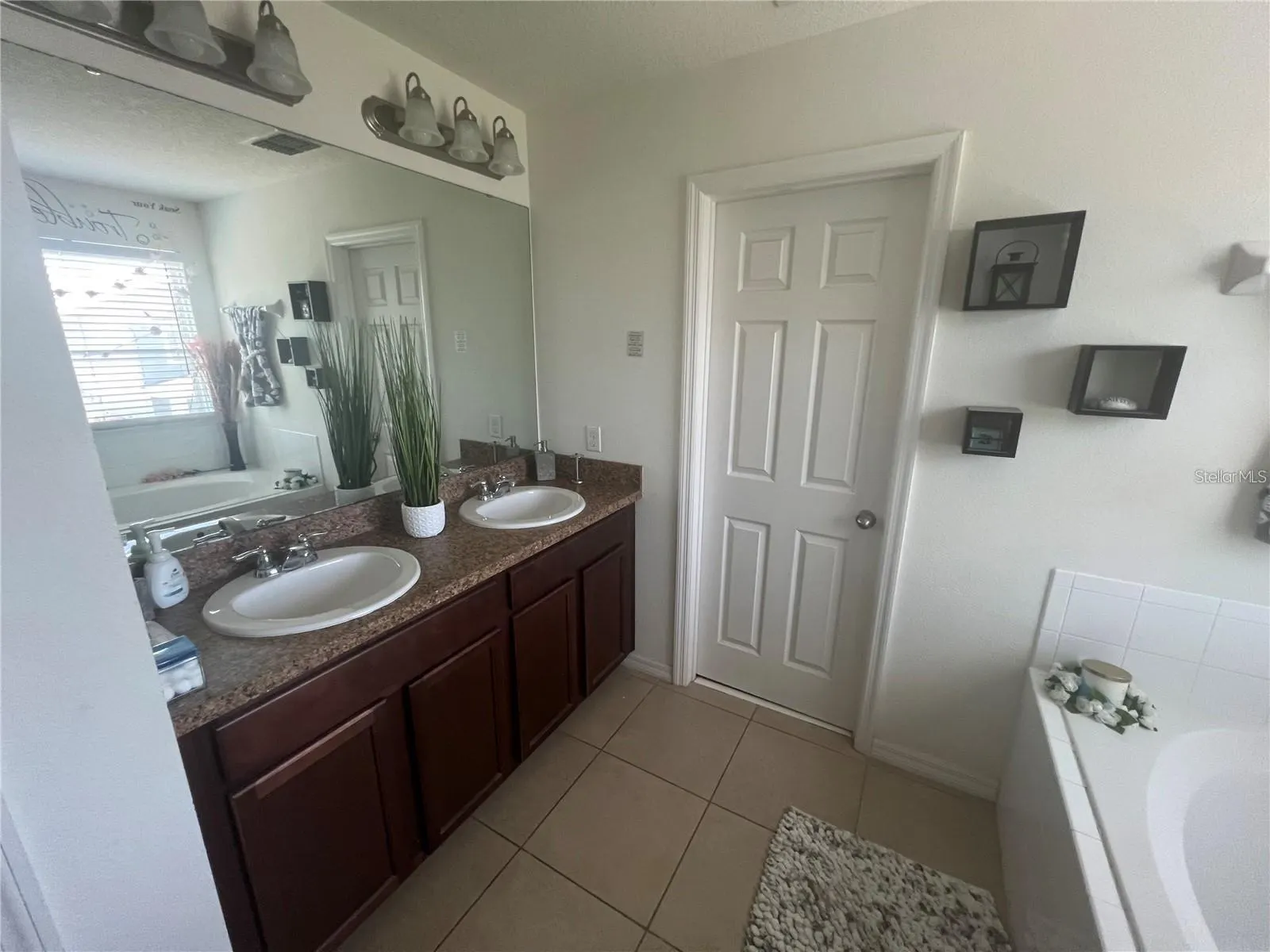 3197 TURRET BAY CT
