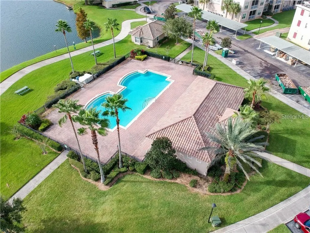 3301 WHITESTONE CIR #107, #107