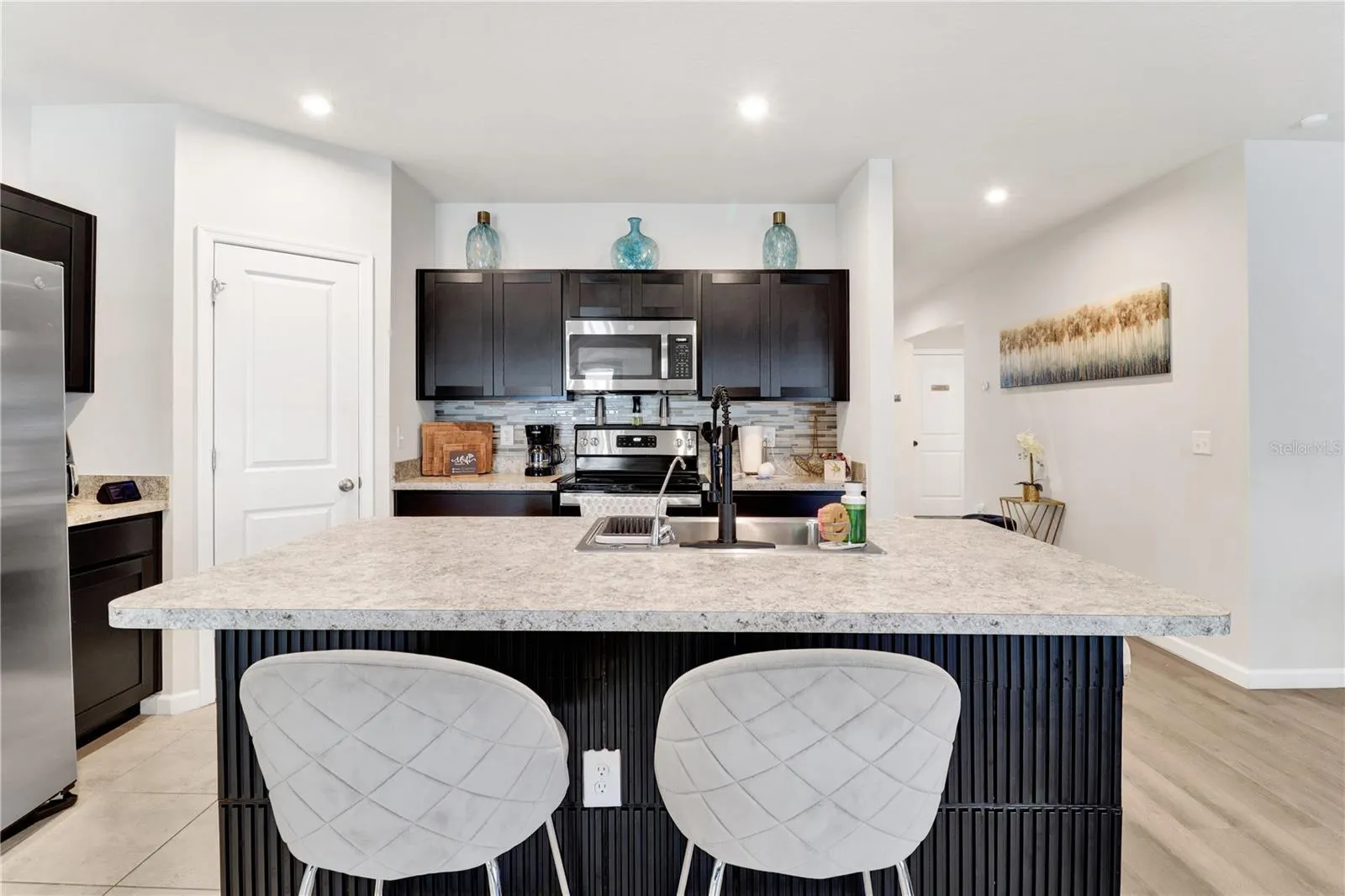 198 PIAVE ST