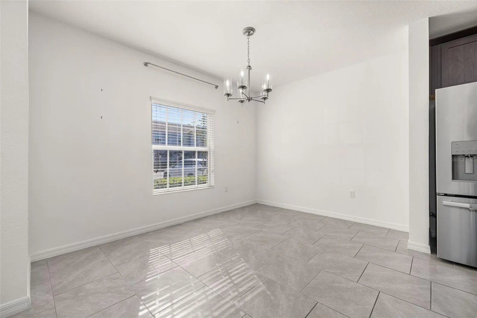 1330 BLAZING STAR LN