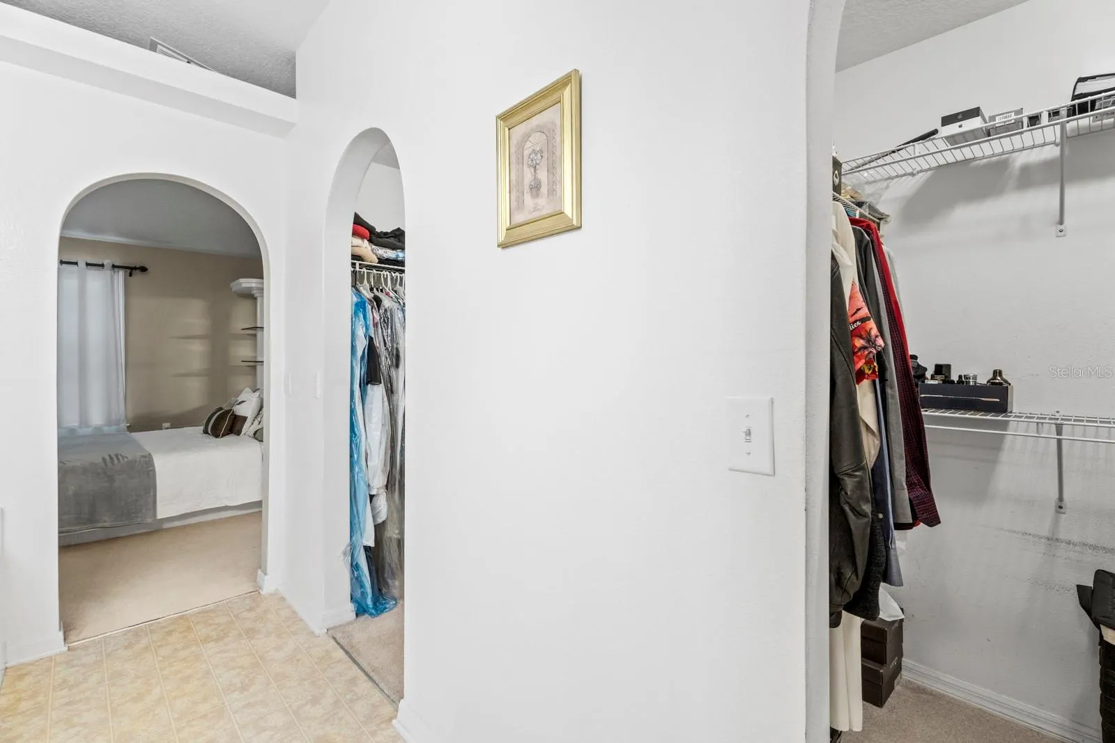 6107 WATERFIELD WAY