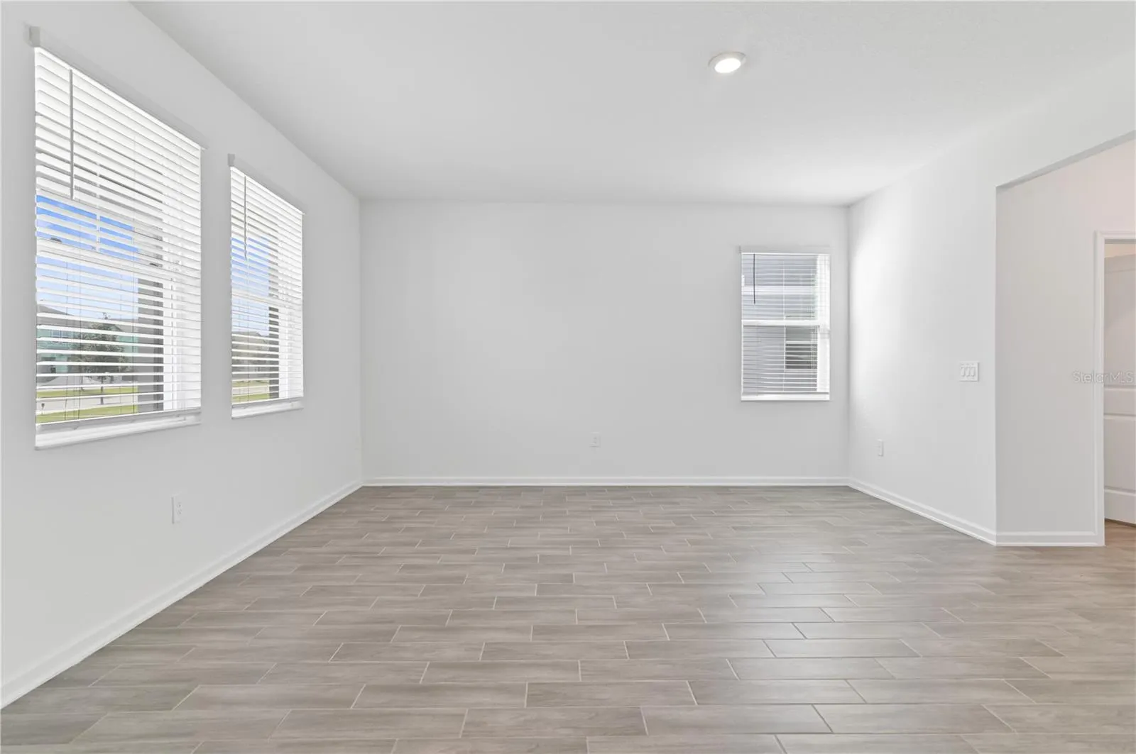 6446 LIMBERPINE ALY