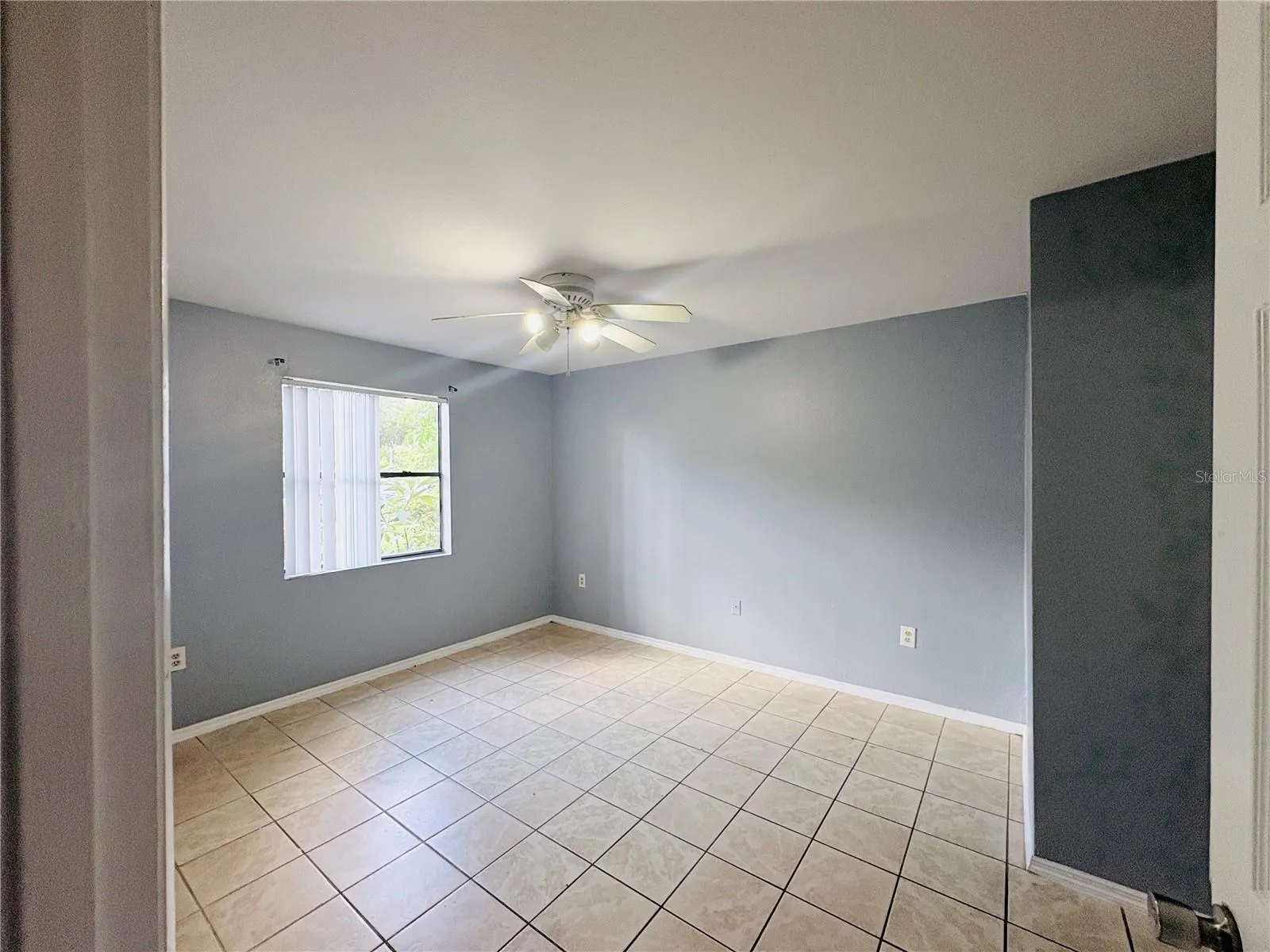 3008 PARKWAY BLVD #104, #104