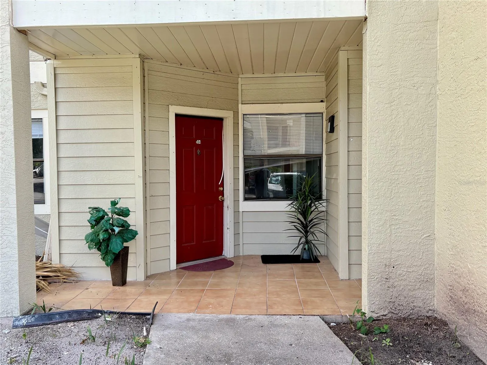 3008 PARKWAY BLVD #104, #104
