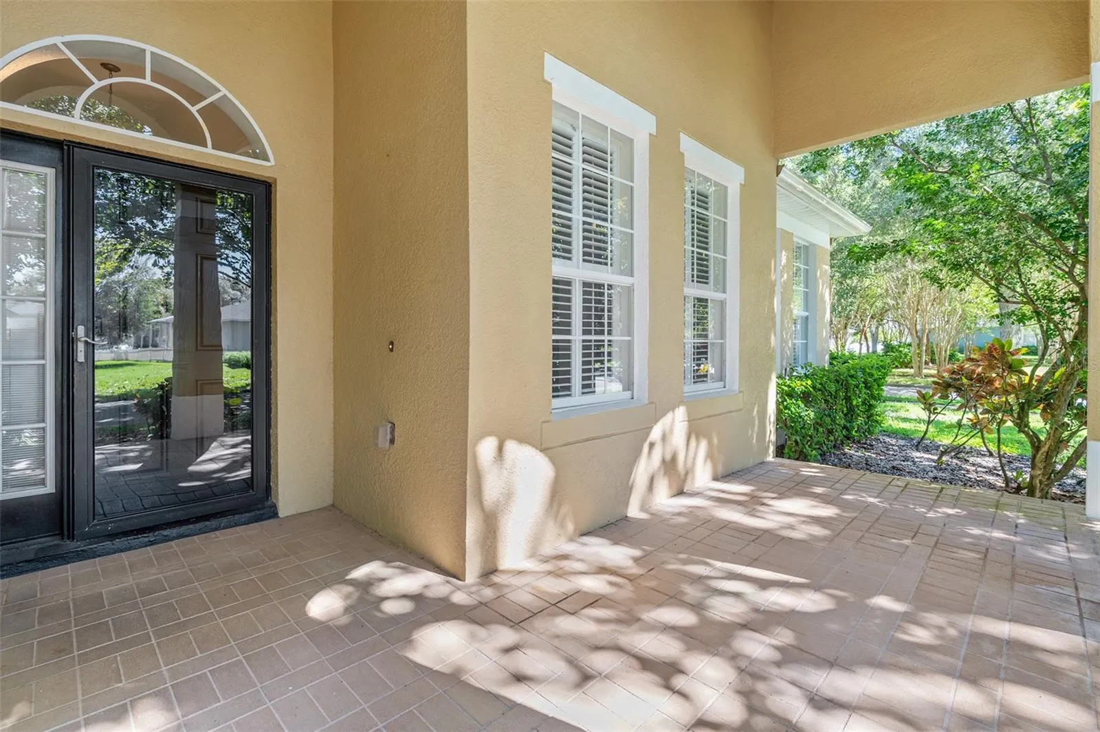 6913 BEARGRASS RD