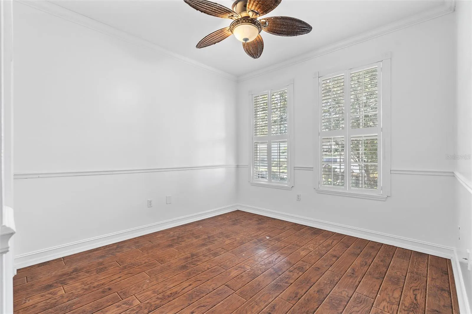 6913 BEARGRASS RD