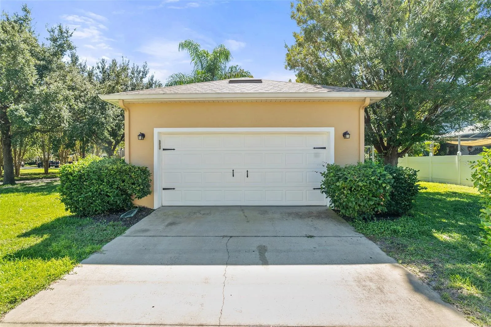 6913 BEARGRASS RD