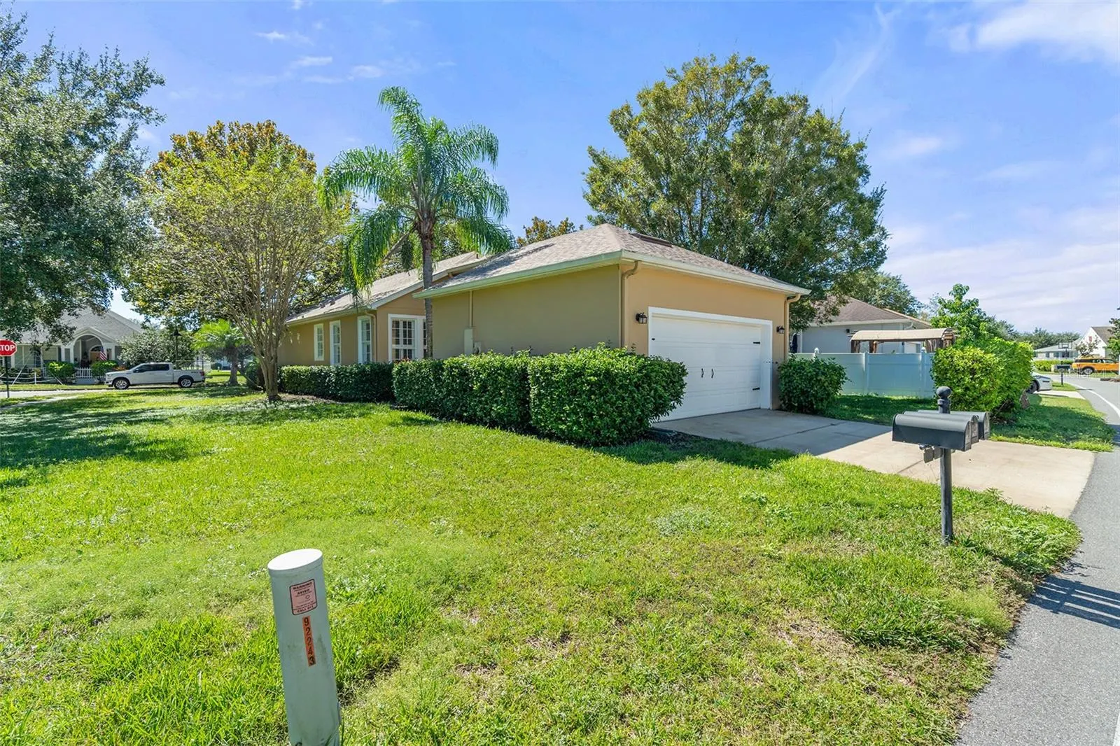 6913 BEARGRASS RD