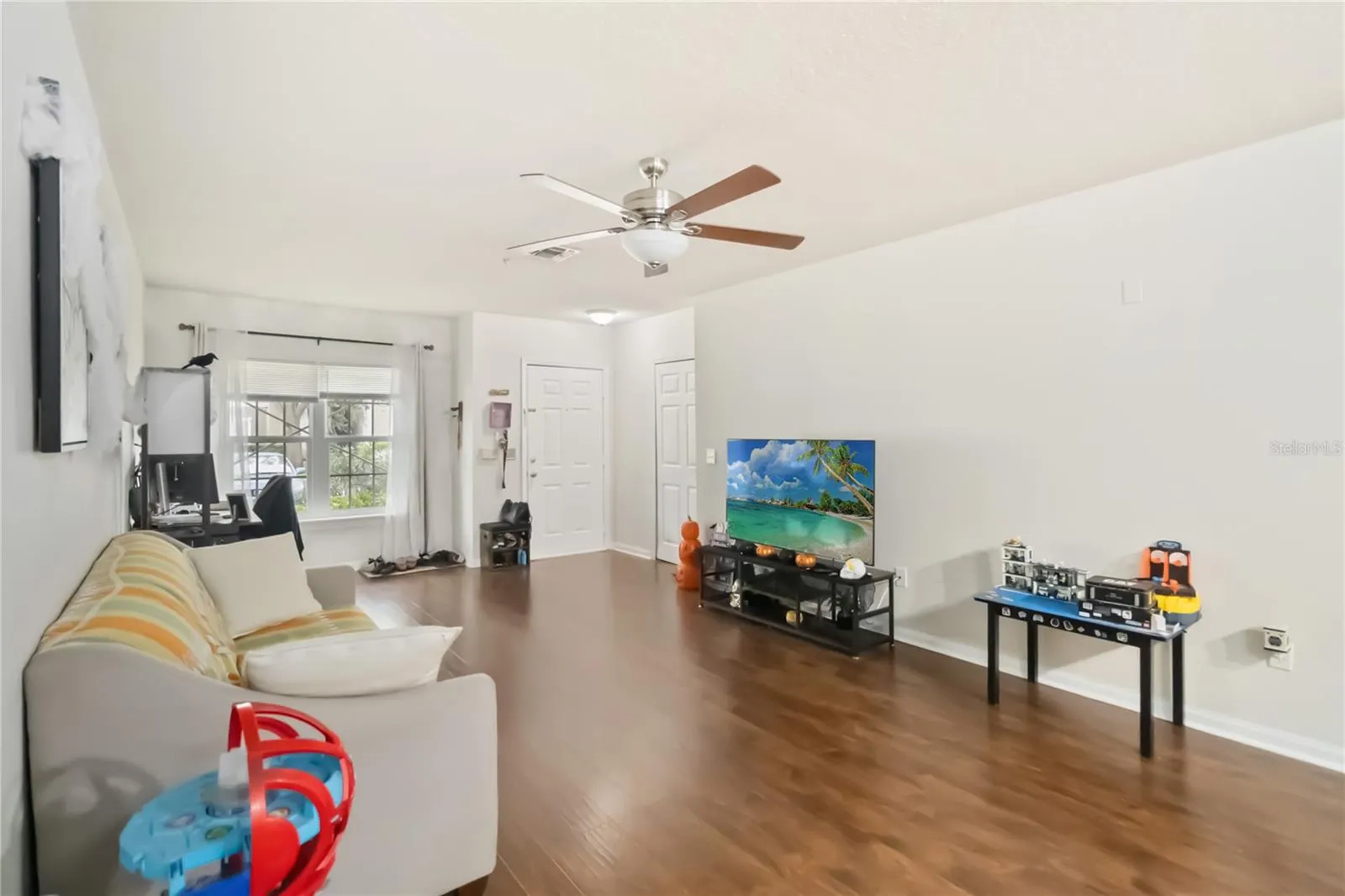 6566 SWISSCO DR #417, #417