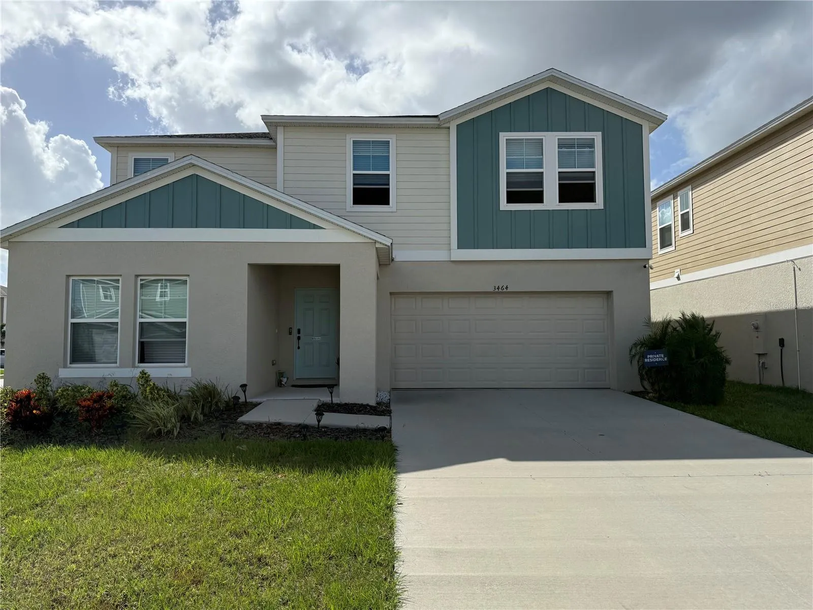 3464 DAHLIA DR