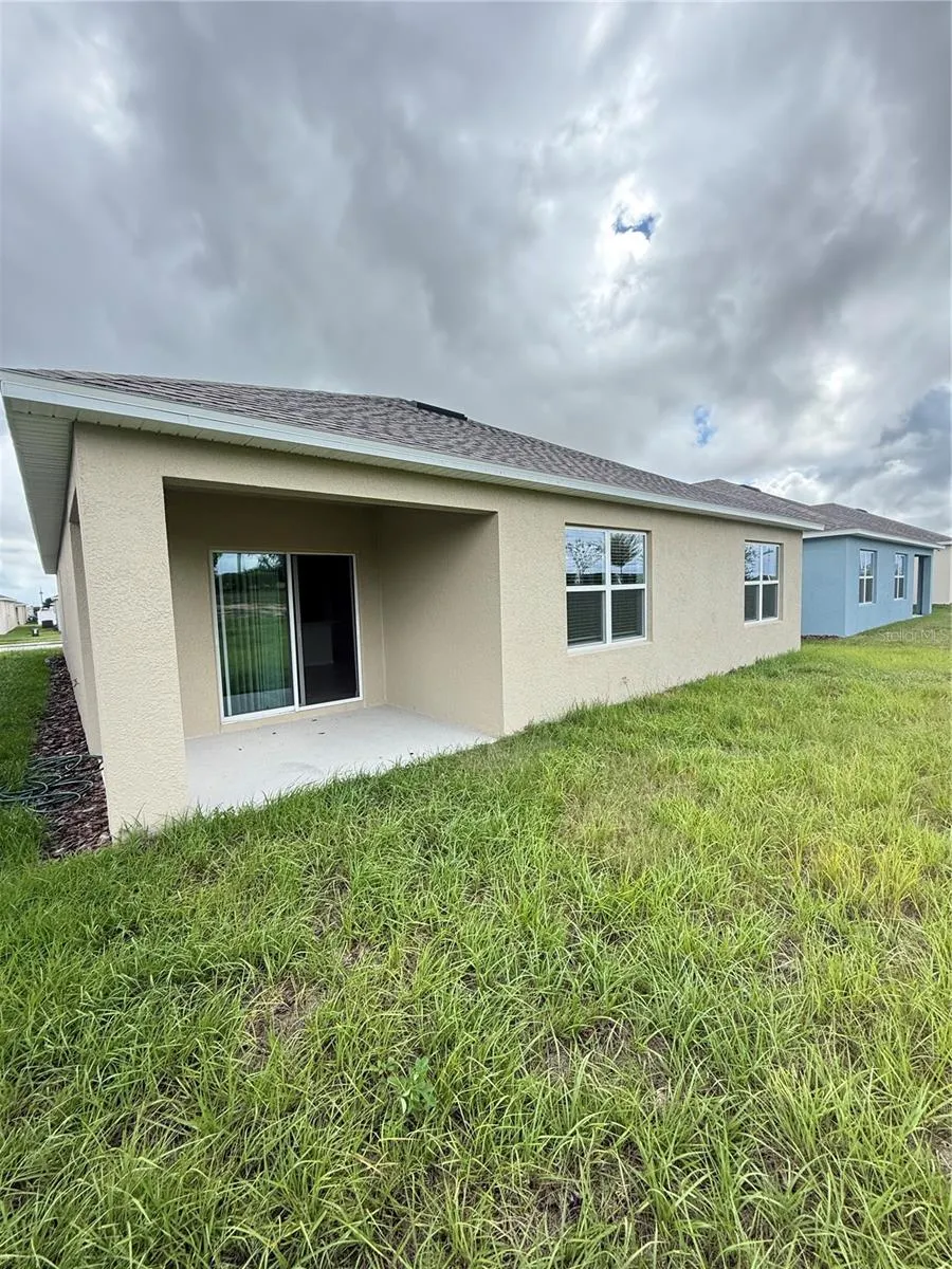 216 TAYLOR GROVES ST