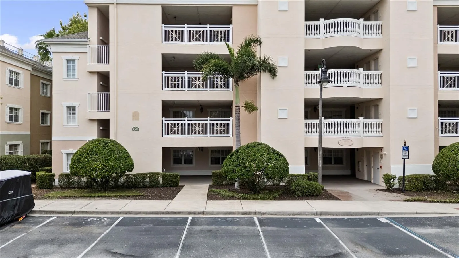 1368 CENTRE COURT RIDGE DR #101, #101