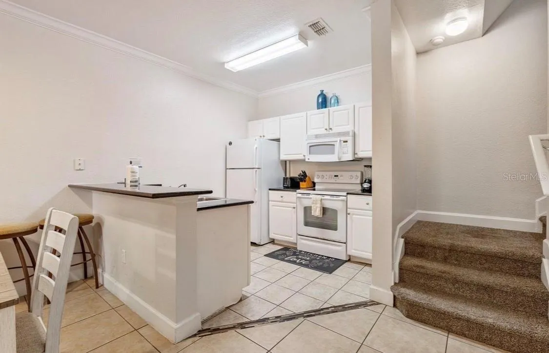 2964 LUCAYAN HARBOUR CIR #107, #107
