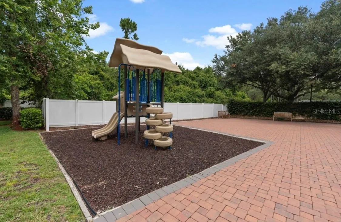 2964 LUCAYAN HARBOUR CIR #107, #107