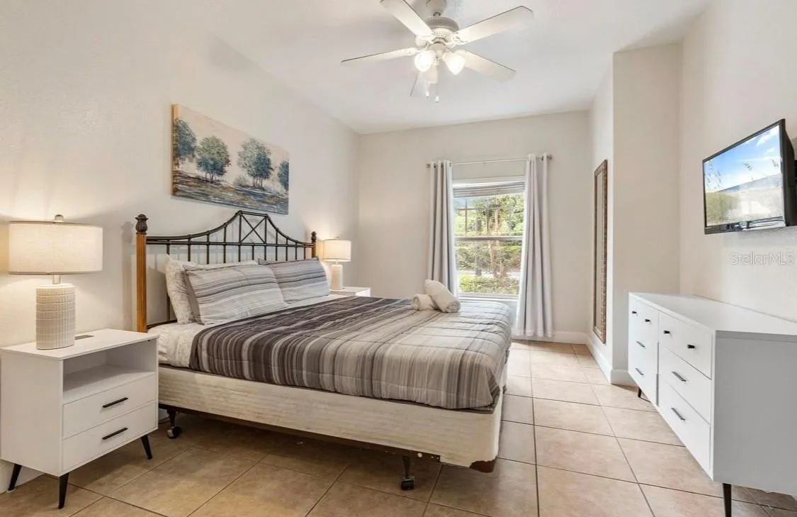 2964 LUCAYAN HARBOUR CIR #107, #107