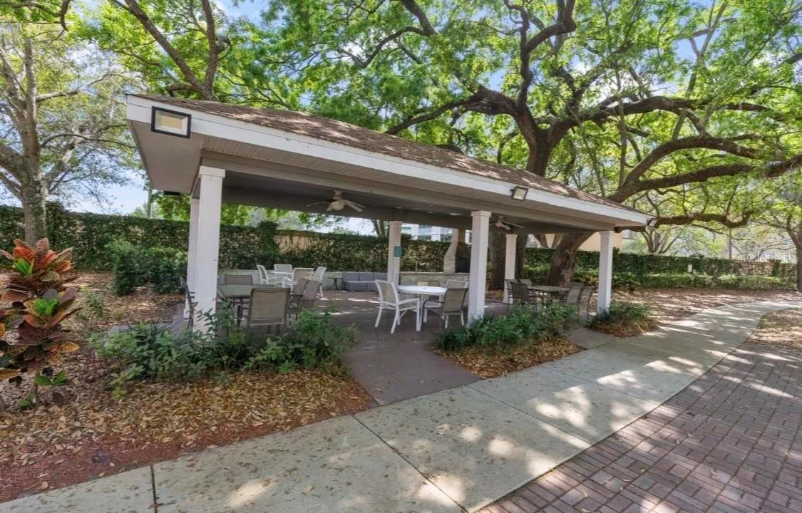 2964 LUCAYAN HARBOUR CIR #107, #107