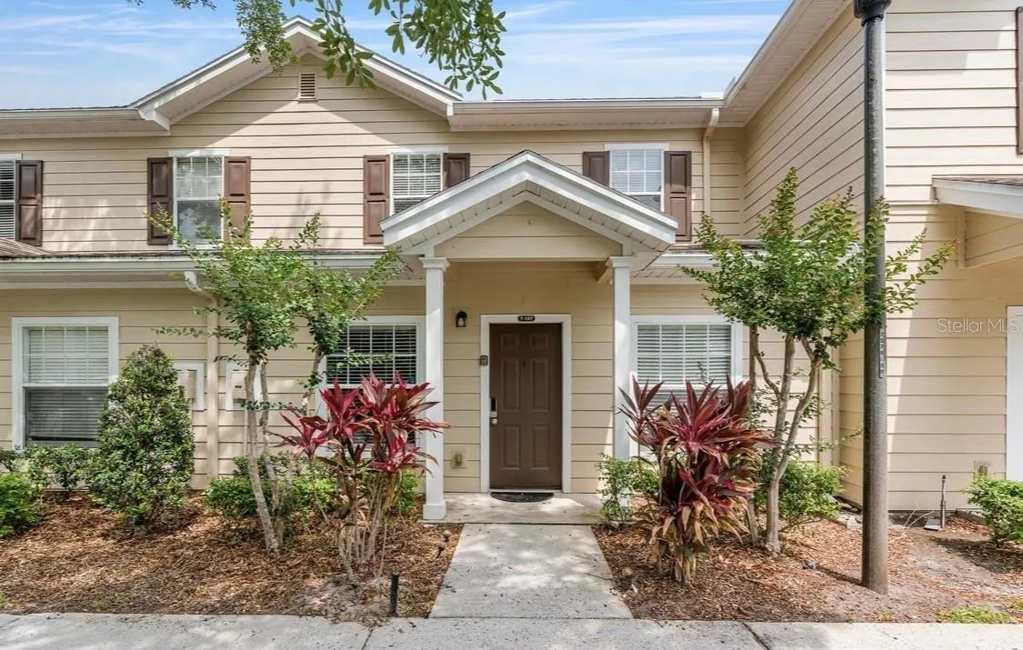 2964 LUCAYAN HARBOUR CIR #107, #107