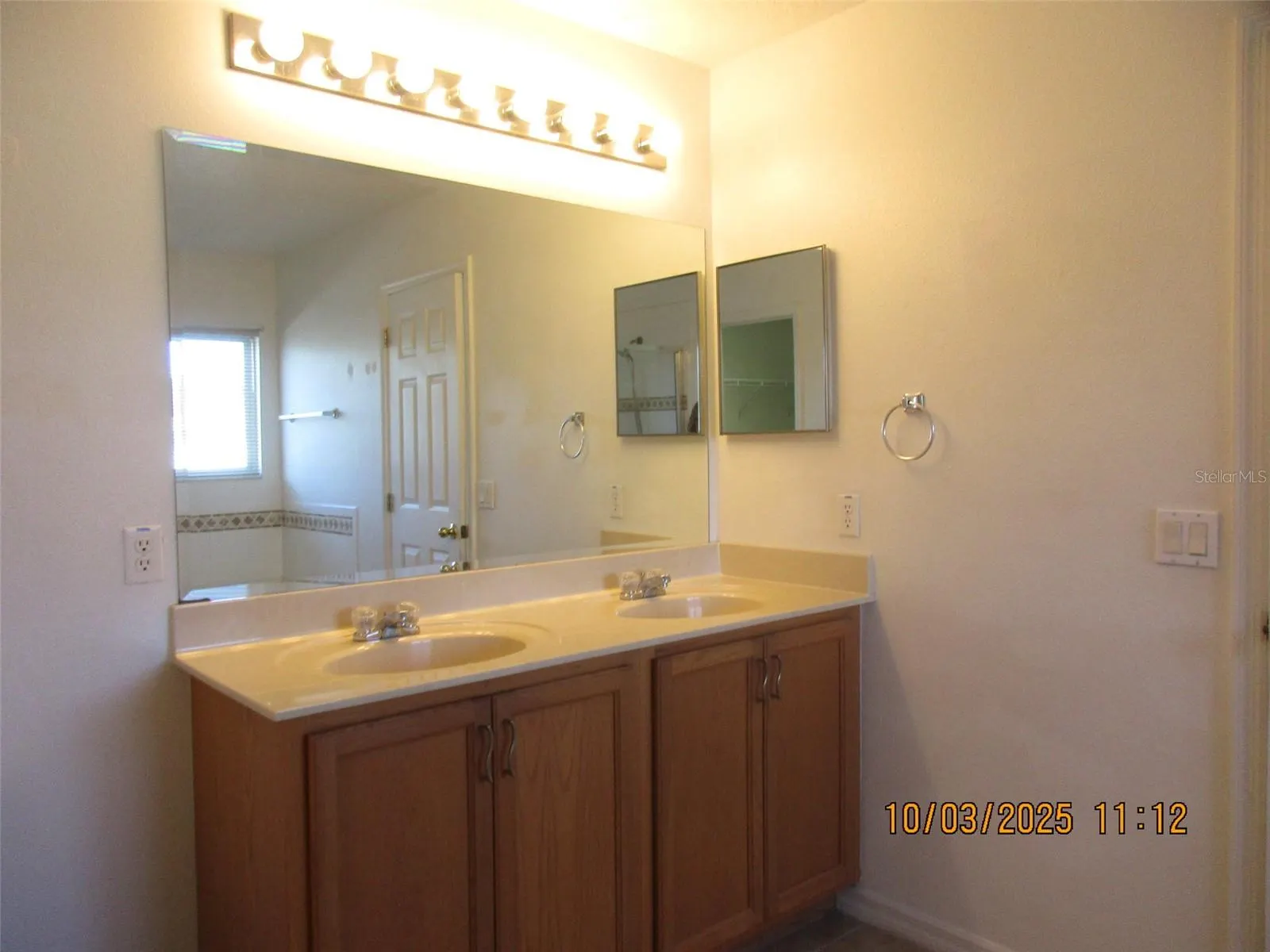 1022 BERKELEY DR