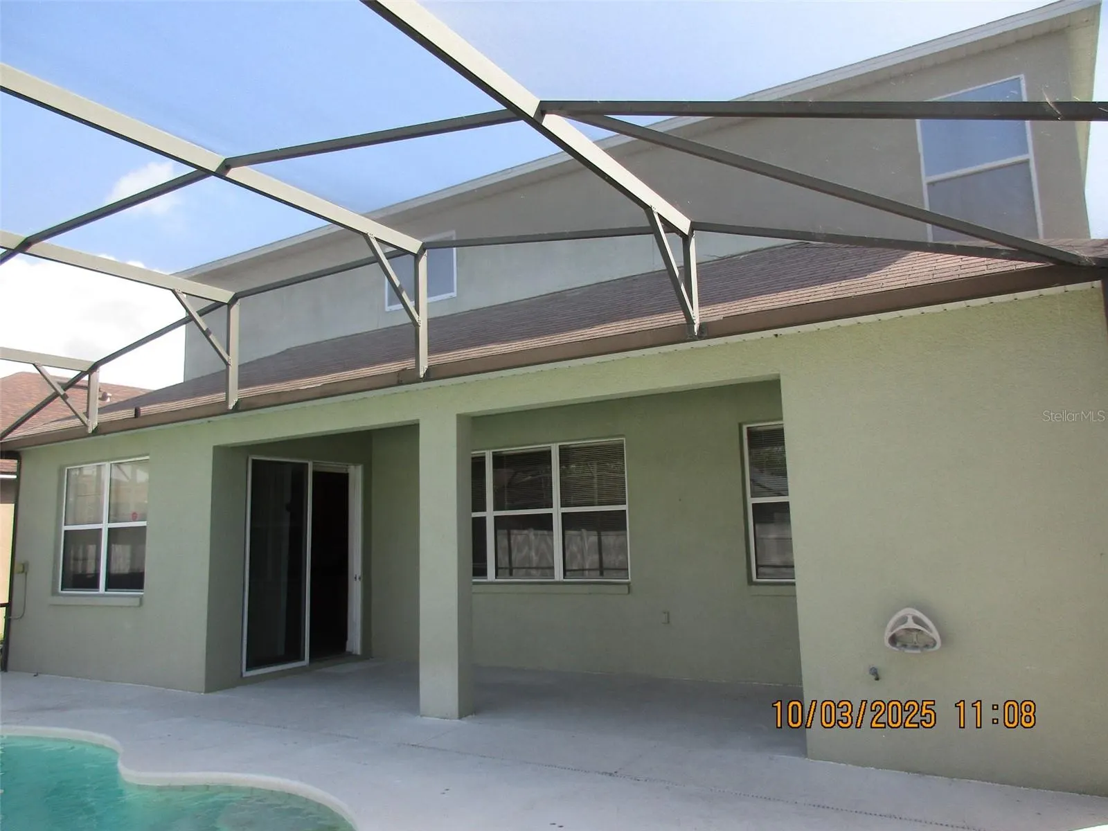 1022 BERKELEY DR