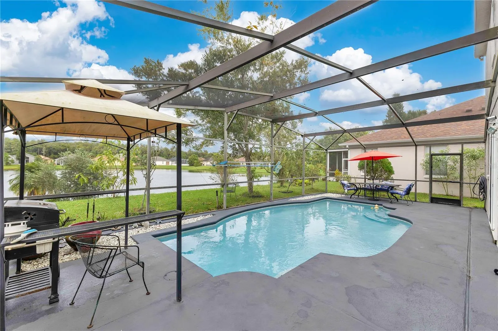 2263 MALLARD CREEK CIR