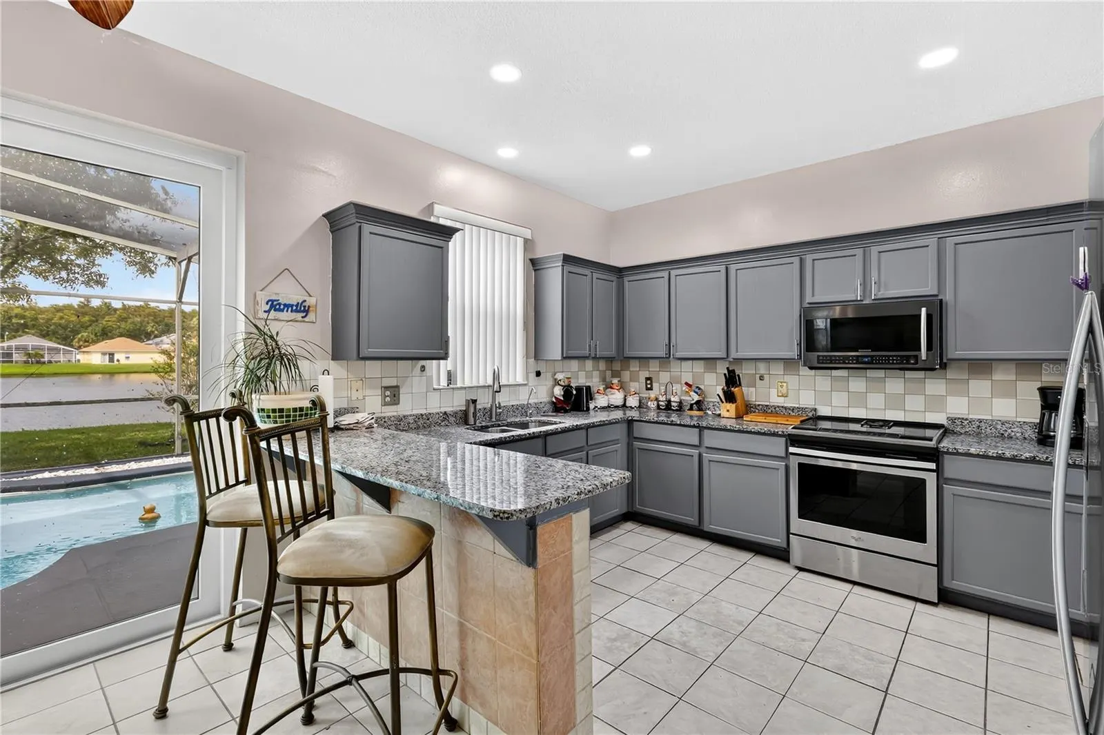 2263 MALLARD CREEK CIR