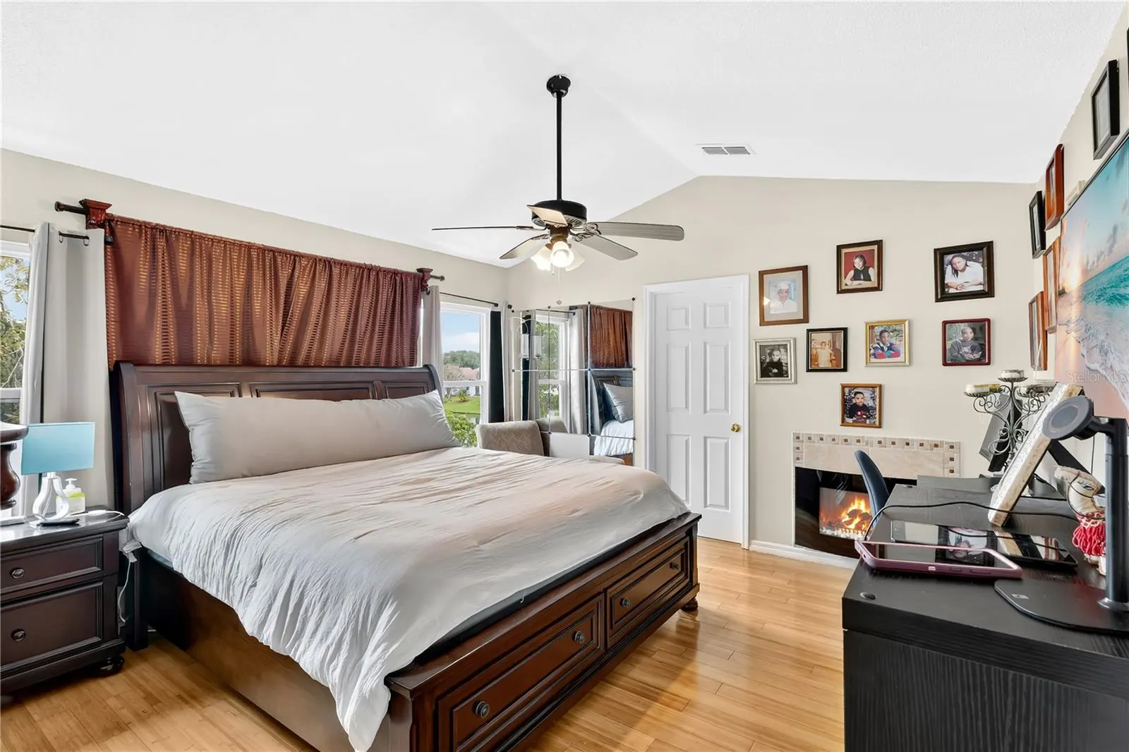 2263 MALLARD CREEK CIR