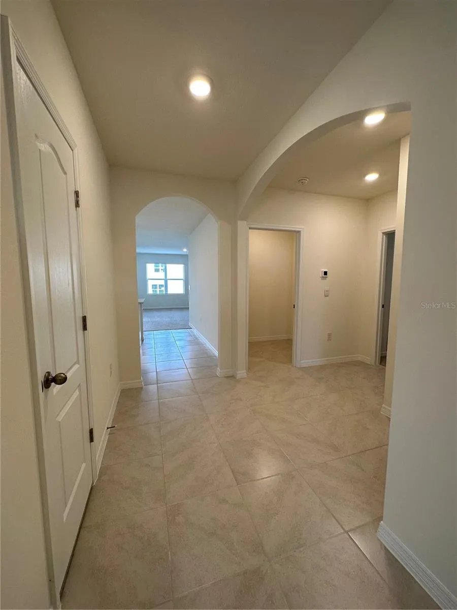 455 BOARDWALK AVE