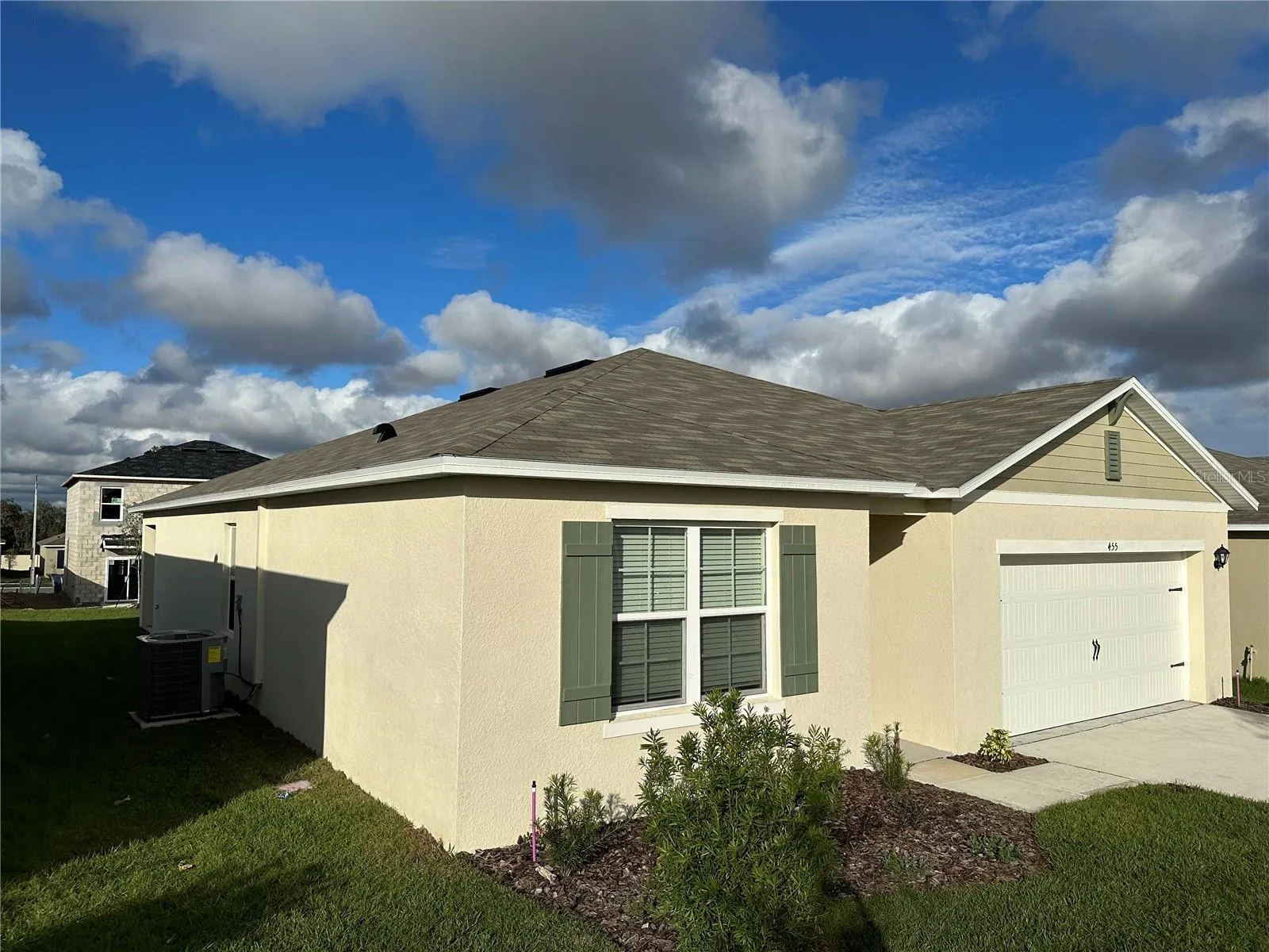 455 BOARDWALK AVE