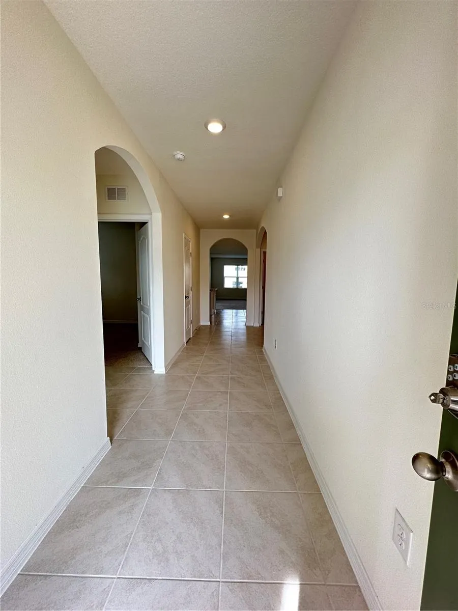 455 BOARDWALK AVE