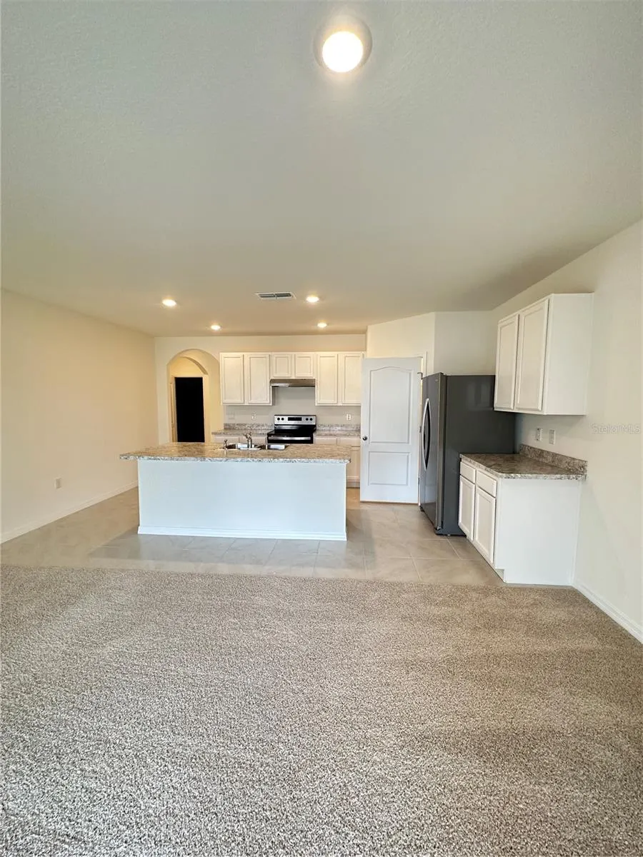 455 BOARDWALK AVE