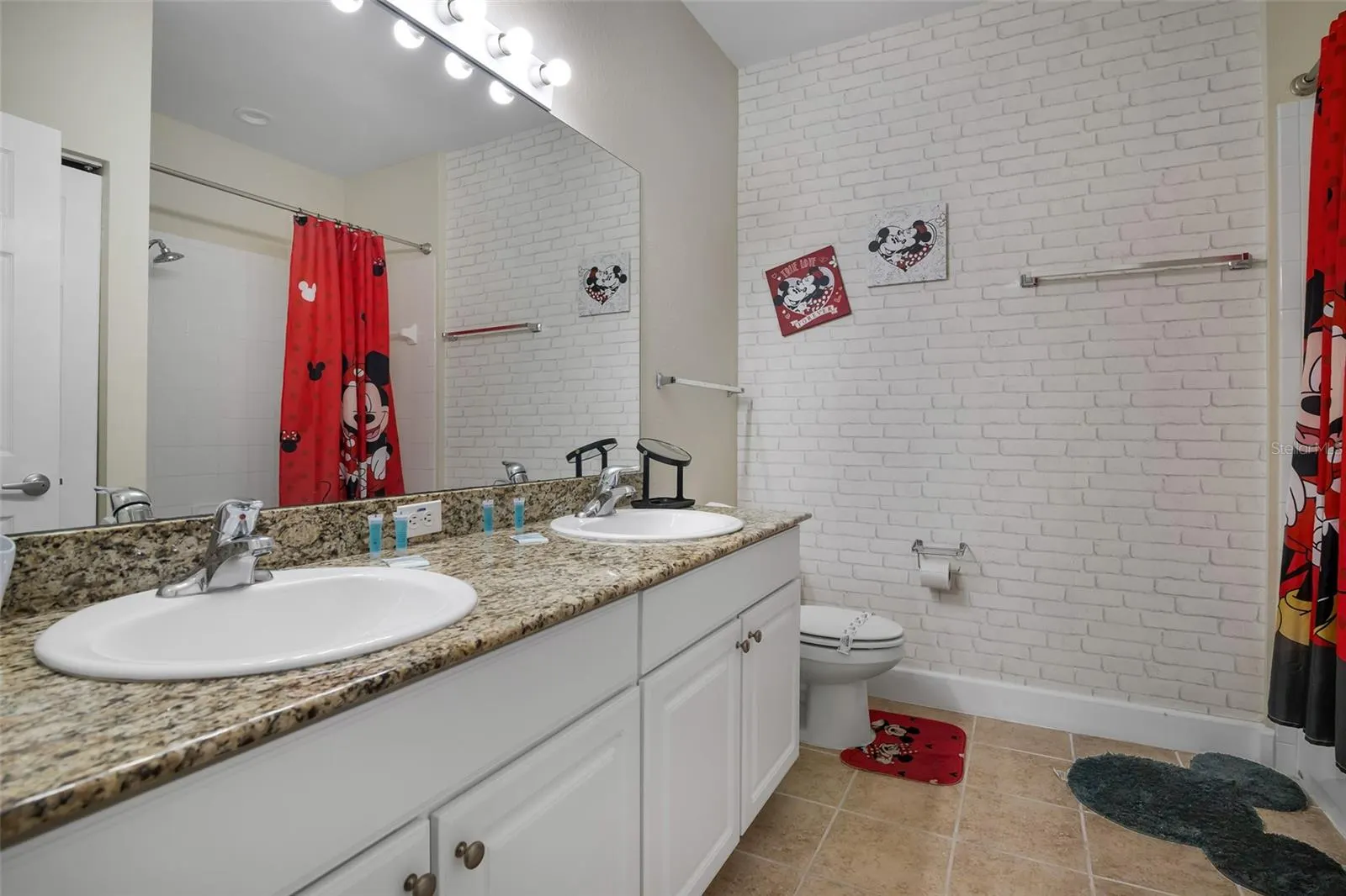 2960 LUCAYAN HARBOUR CIR #103, #103